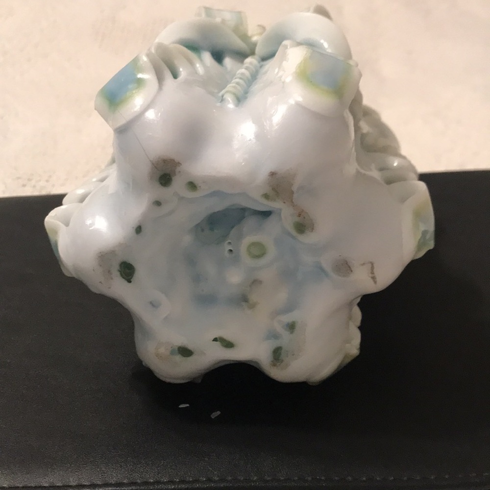 Over 8” tall deco candle - Picture 5 of 6